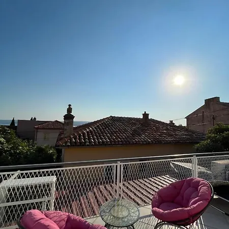 Kuca Za Odmor Ambra / Centar Crikvenice Crikvenica